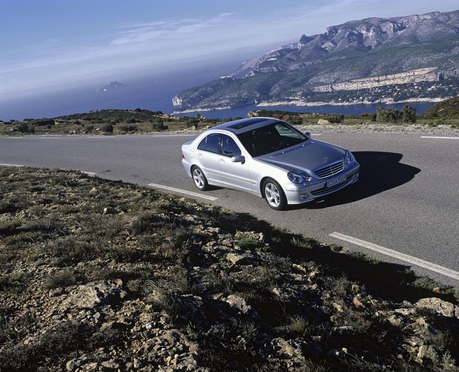  Mercedes-Benz C-Class 2004 года  (фото 86 из 88)